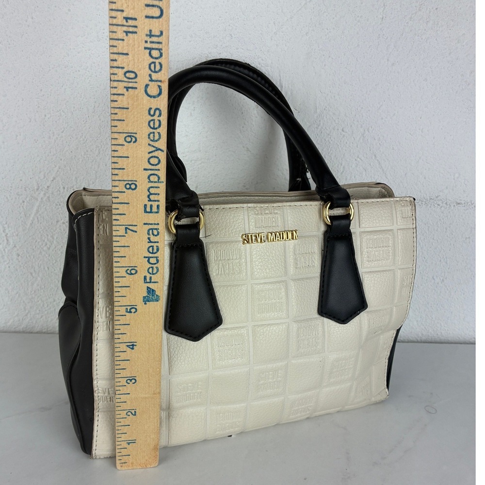 Steve Madden Cream Black Embossed Logo Satchel Bag Double Handles - Picture 4 of 12